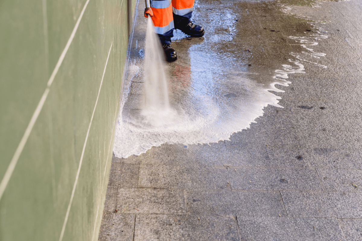 The Correct Way to Grind a Concrete Sidewalk