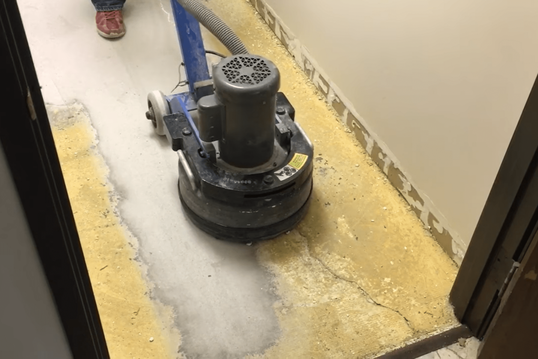 Complete Guide How to Sand Concrete Onfloor