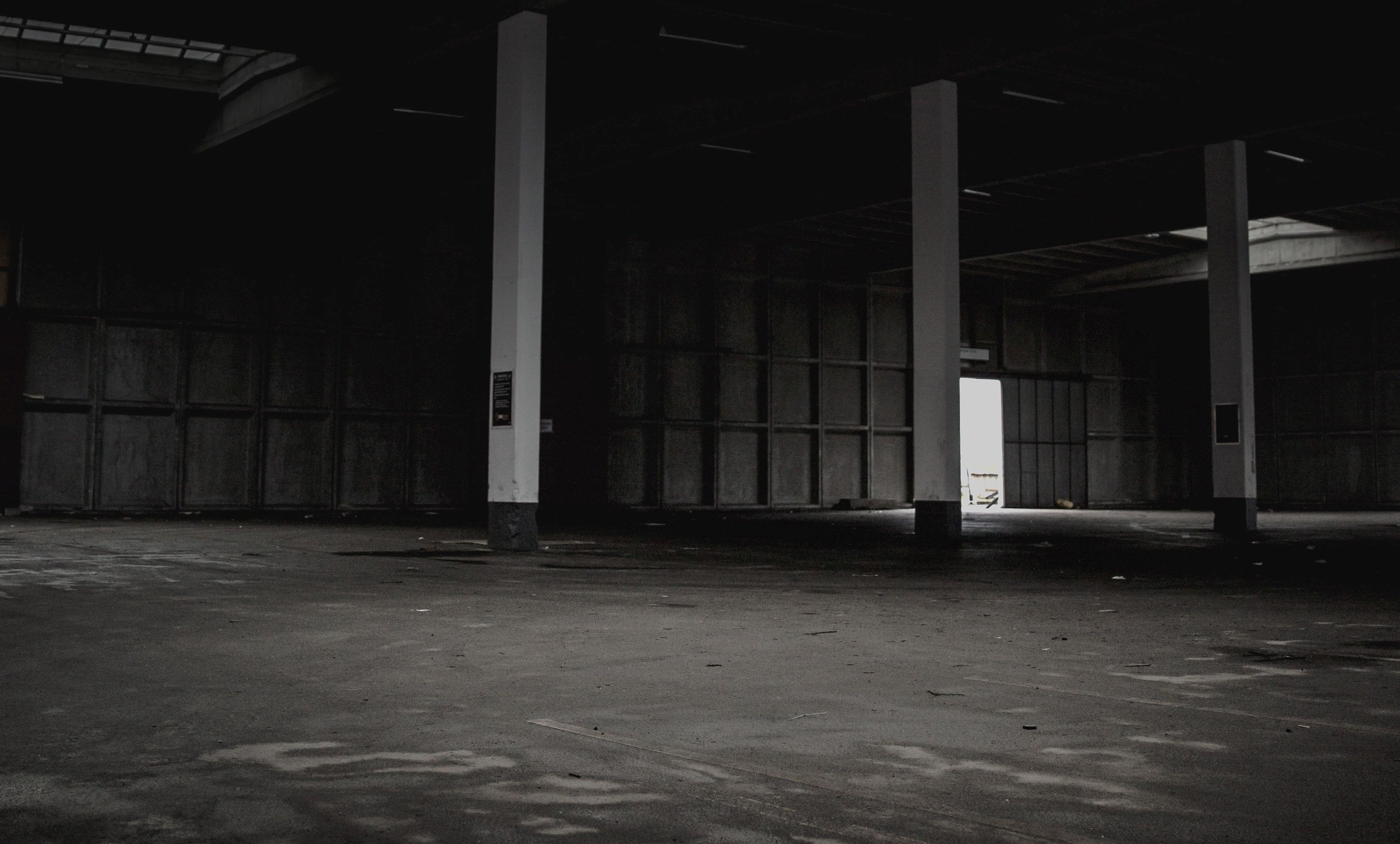 Onfloor_Floor_Scaling_Dusting_Cracks