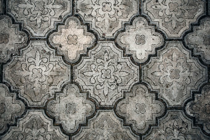 geometric-designs-and-patterns-concrete-finish