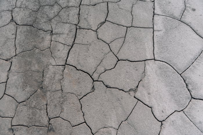 signs-of-a-deteriorating-concrete-patio
