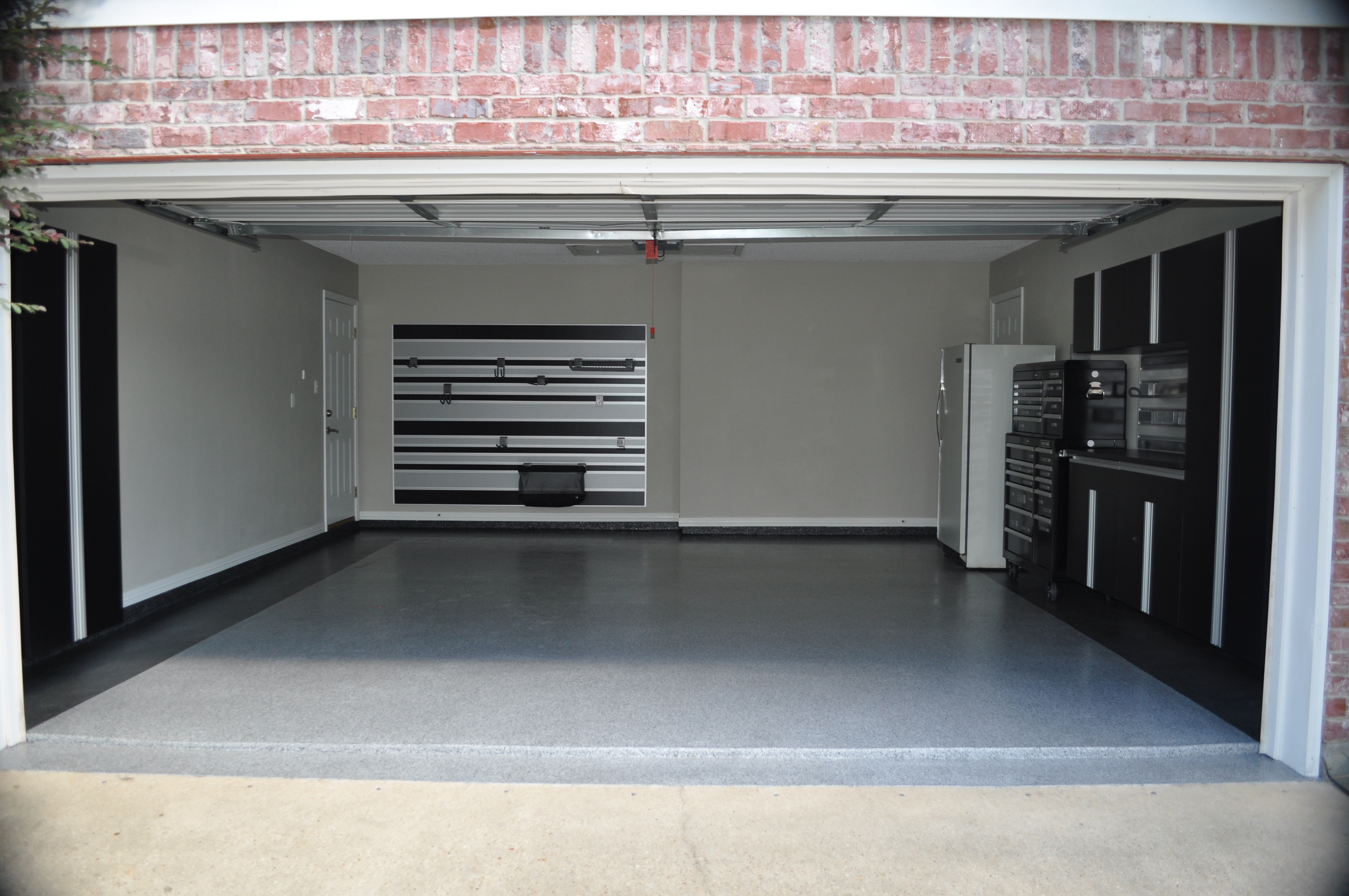 10 Steps to Prepare Garage Floor for Epoxy Coating